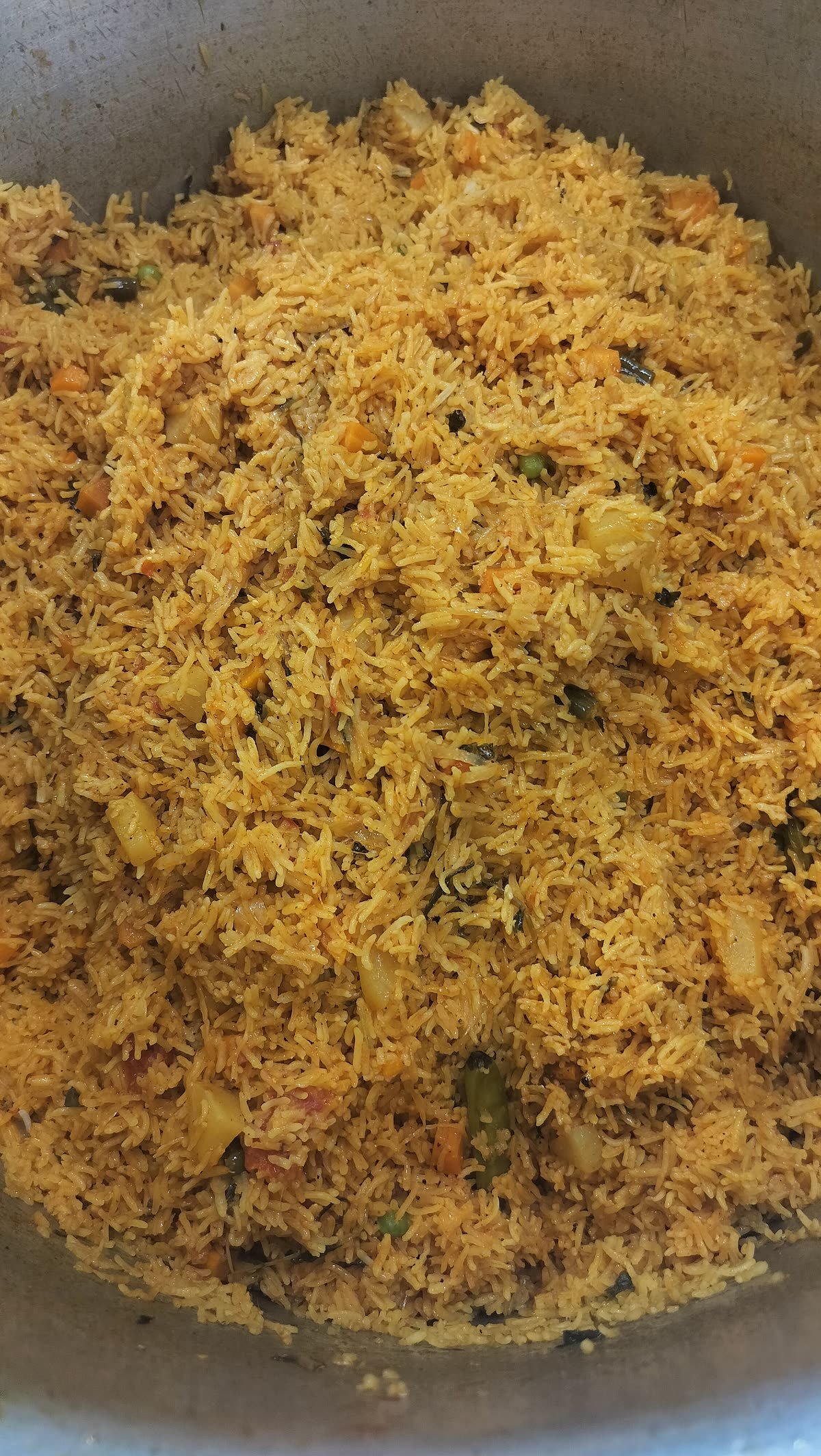 A large vessel of lemon rice
